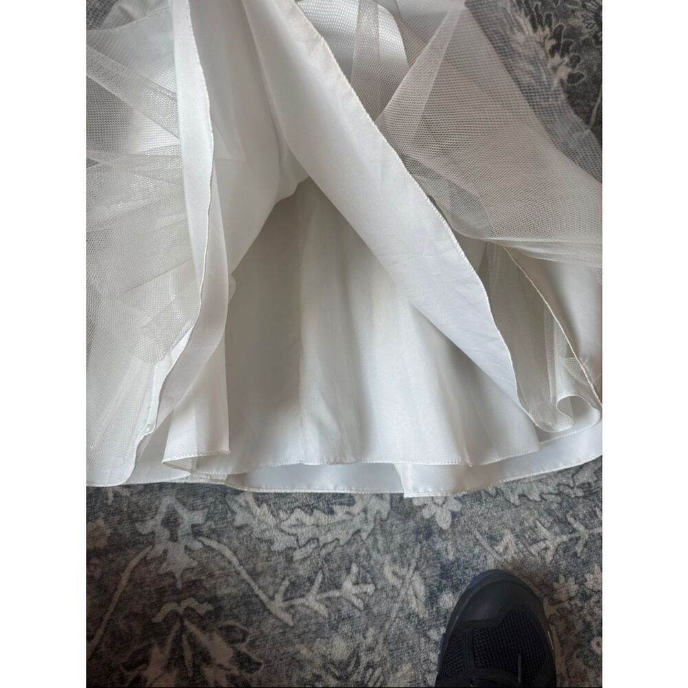 David’s Bridal Girls Dress - Picture 4 of 9